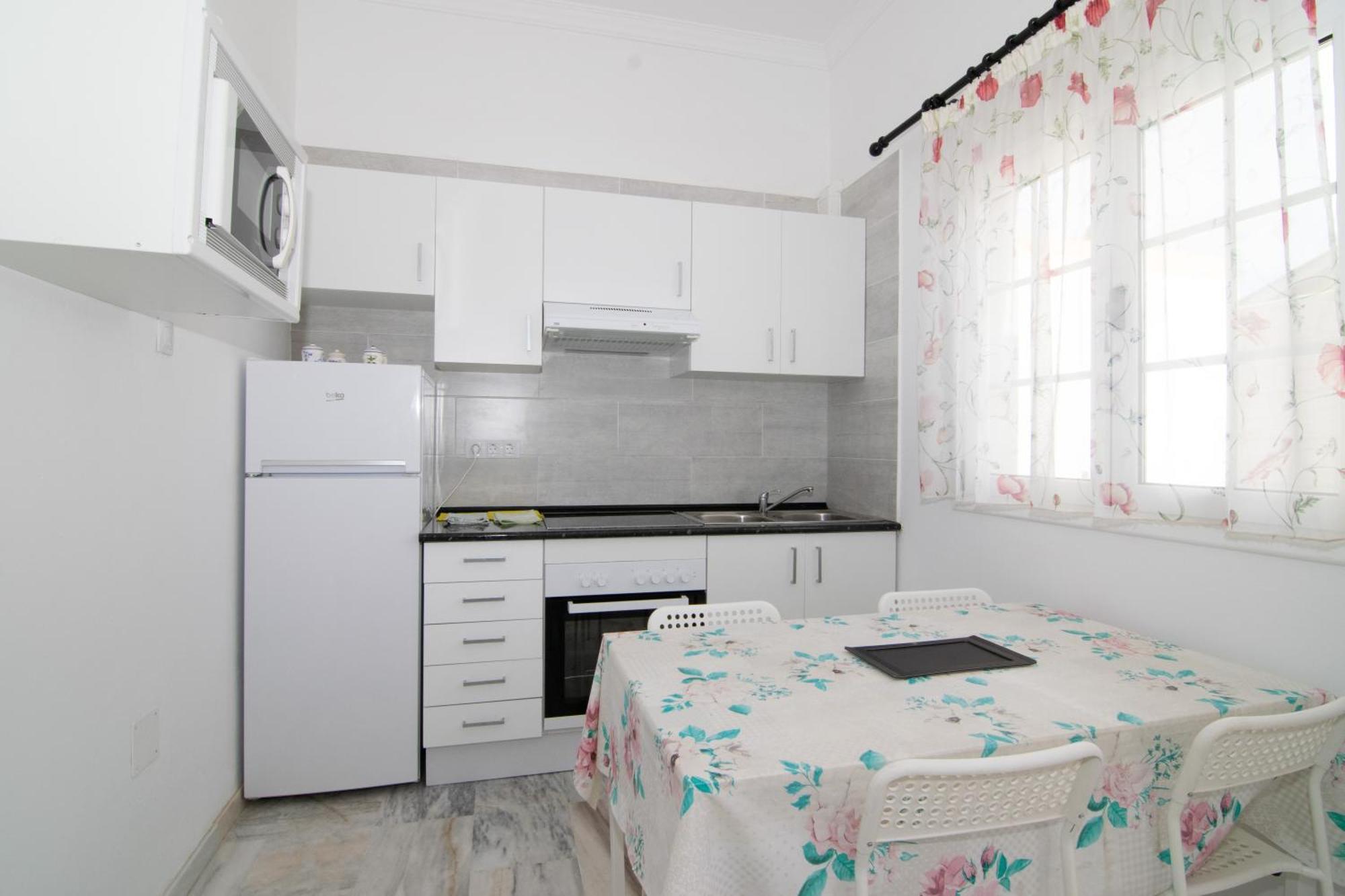 The Safe Point Suites Castillo Кастильо-дель-Ромераль Экстерьер фото