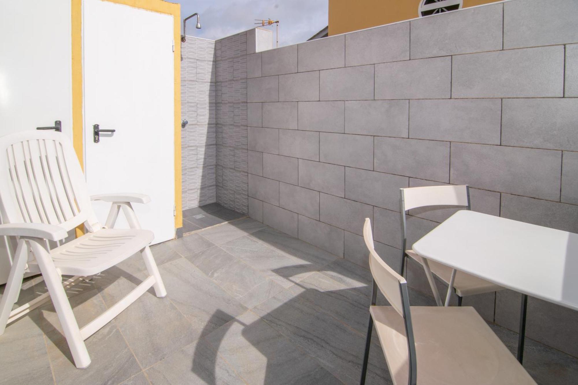 The Safe Point Suites Castillo Кастильо-дель-Ромераль Экстерьер фото